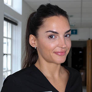 Raquel Monteiro Antunes, Surgical Nurse at Karidis Clinic